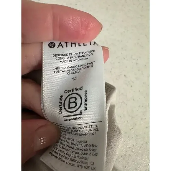Athleta Chelsea Lined Cargo Pants Womens 14 Beige Mid Stretch Waist Pocket C11 - Picture 6 of 8